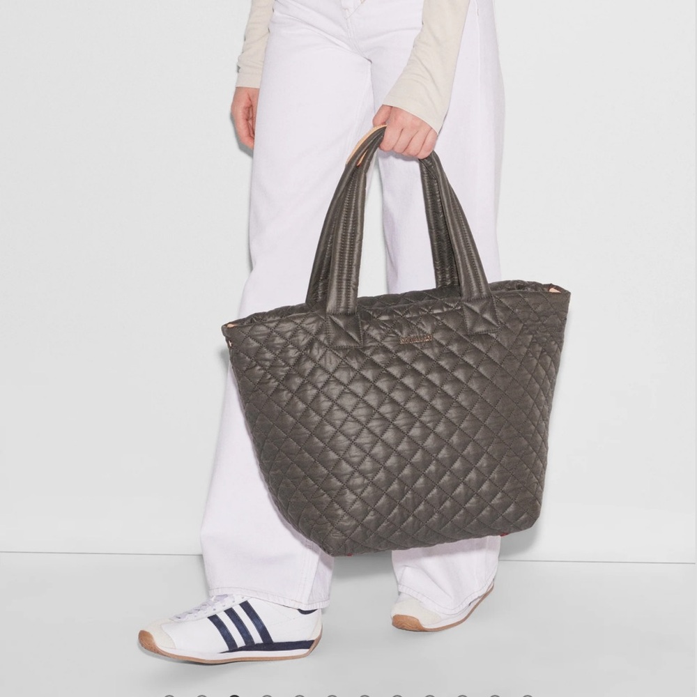 MZ WALLACE - Magnet Medium Metro Tote Deluxe Quilted Tote Bag